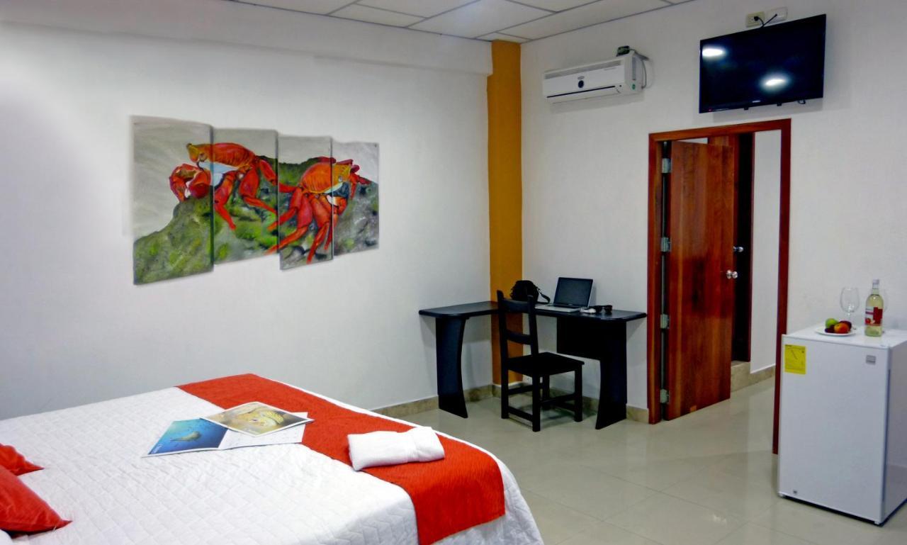 Hospedaje Brisas Del Pacifico Пуэрто-Айора Экстерьер фото